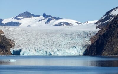 Ice loss from Greenland and Antarctica hits new record