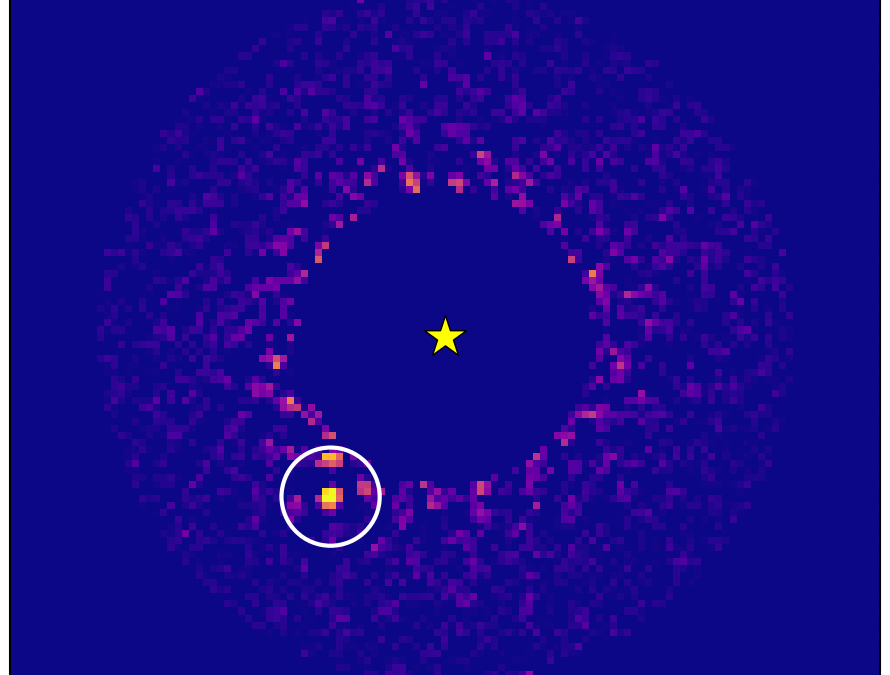 Wobbling star found in Gaia-Hipparcos data confirmed to host exoplanet