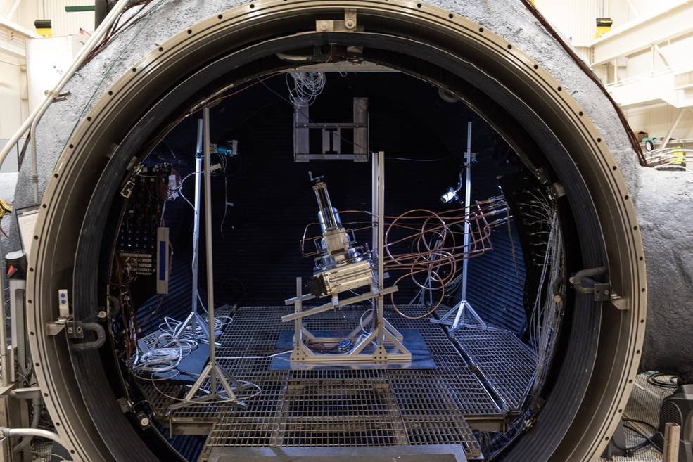 One Day Astronauts Will Be Breathing Oxygen Made From Rocks