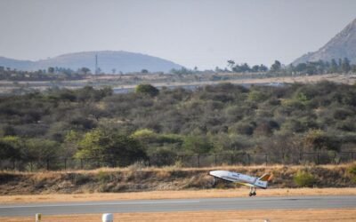 India lands reusable space plane prototype for 1st time (video)