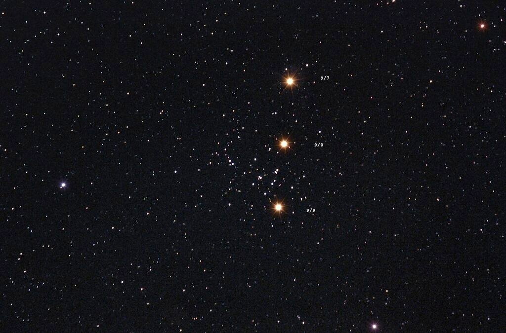 The Sky This Week from May 26 to June 2: Mars buzzes the Beehive