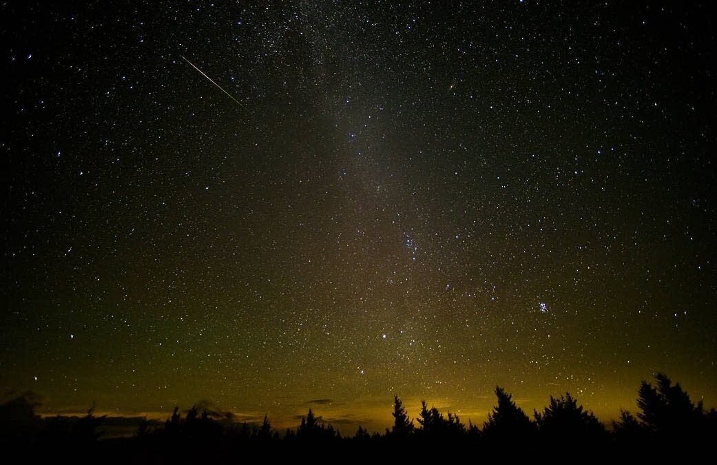 How to observe a meteor shower