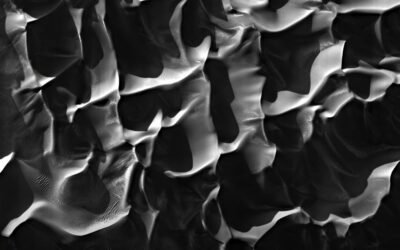 Amazing Video Takes Flight Across the Dunes of Mars
