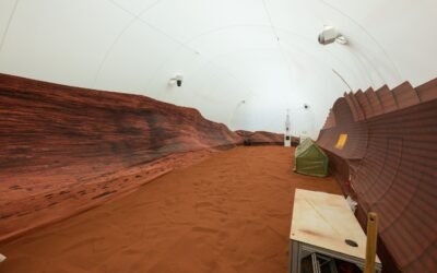 NASA Locks Four Volunteers Into a One-Year Mission in a Simulated Mars Habitat