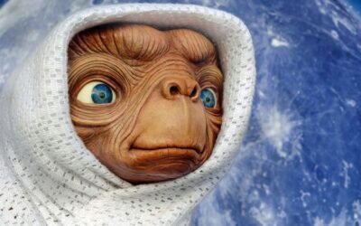 Since Aliens Obey the Laws of Physics, Can We Guess What They Look Like?