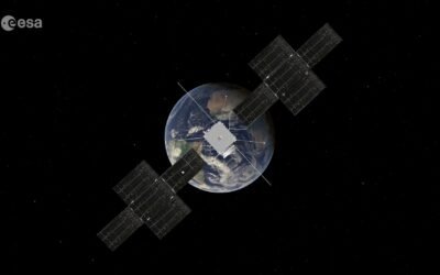 Juice burns hard towards first-ever Earth-Moon flyby