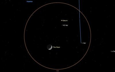 See the 5-day-old crescent moon have a holiday meet-up with Saturn Dec. 17