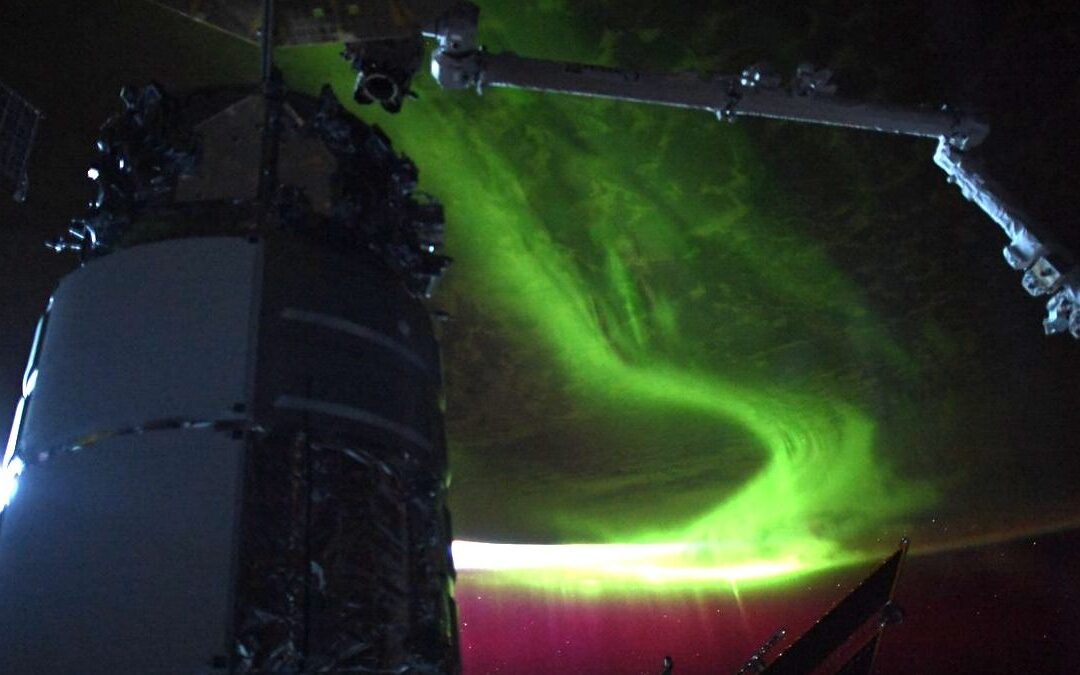 ISS astronauts witness ‘spectacular’ auroras from space (photos)