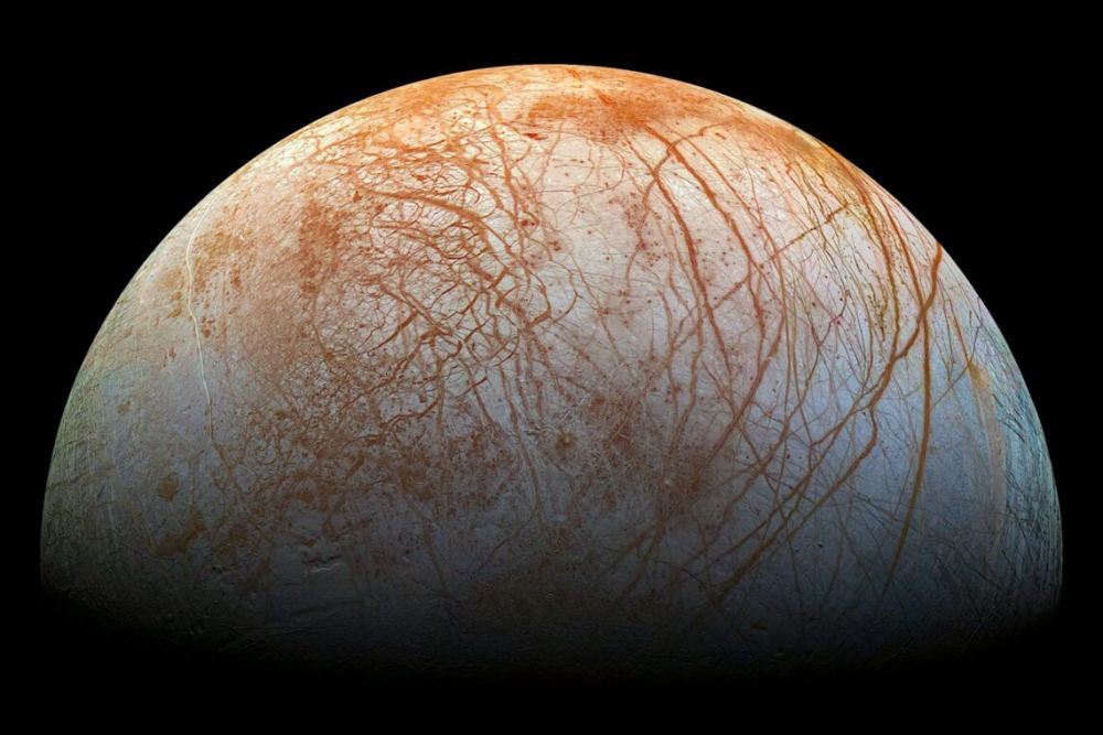 What Can Europa’s Surface Tell Us About the Thickness of Its Ice?