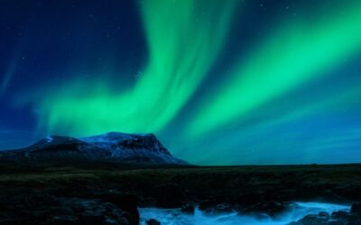 4 large incoming solar bursts could supercharge the auroras this weekend