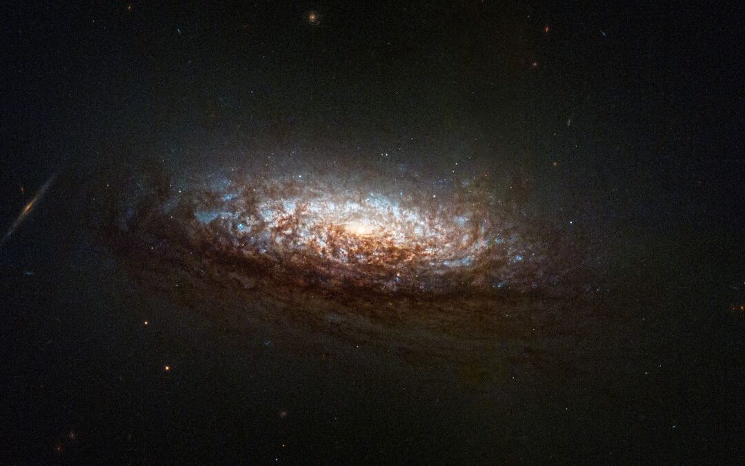 Hubble Telescope bounces back with glorious galaxy pic in ‘1-gyroscope mode’