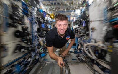 Streaks in space! ISS astronaut’s incredible timelapse photos highlight ghostly solar panels and lovely star trails